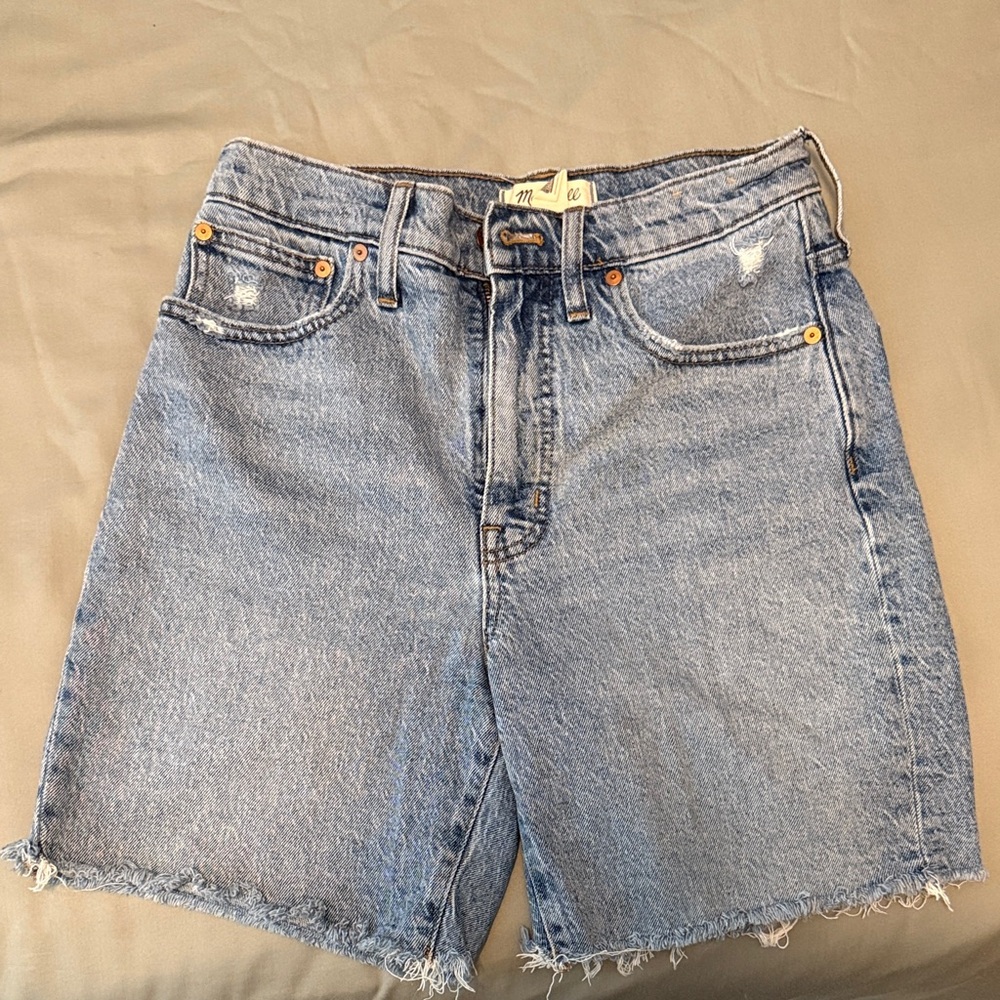 Madewell High-Rise Denim Shorts in Burke Wash: Button-Fron